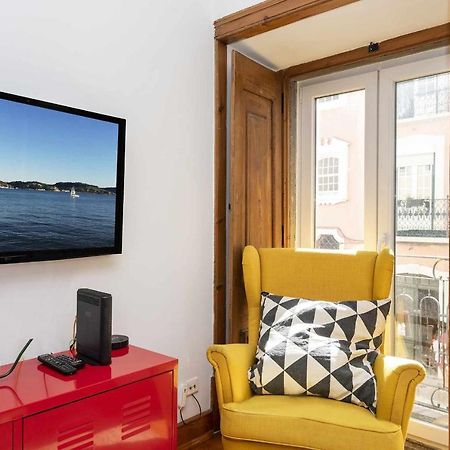 Typical Portuguese Apartment In Sao Bento Lisboa Екстериор снимка