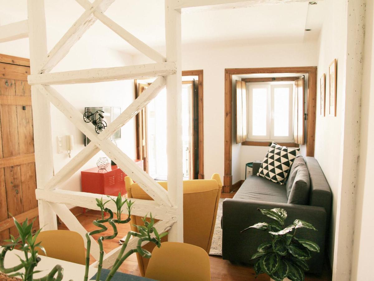 Typical Portuguese Apartment In Sao Bento Lisboa Екстериор снимка