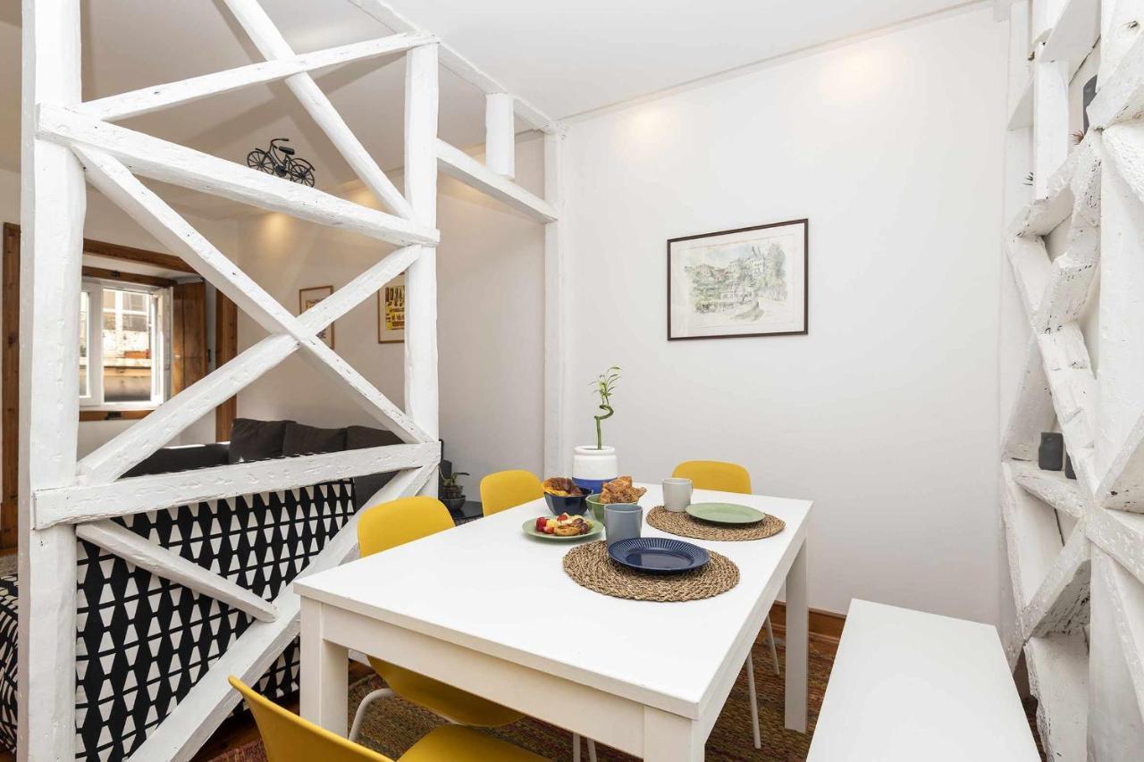 Typical Portuguese Apartment In Sao Bento Lisboa Екстериор снимка
