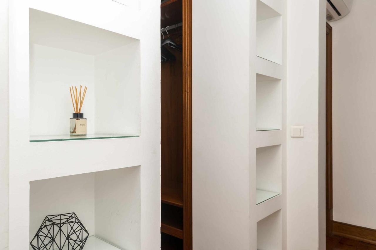 Typical Portuguese Apartment In Sao Bento Lisboa Екстериор снимка